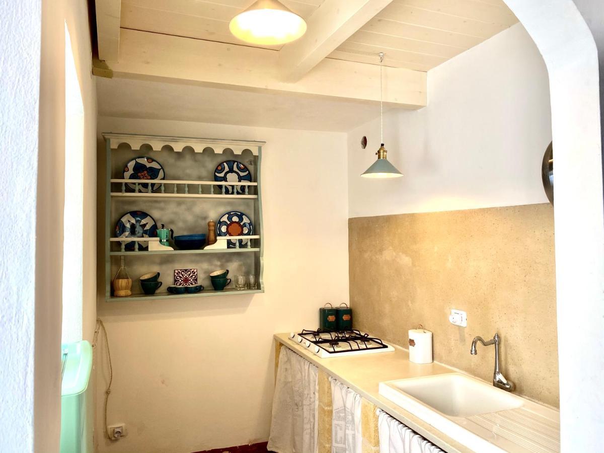 Ca Strignano Suite, Typical House Castrignano del Capo Exterior photo